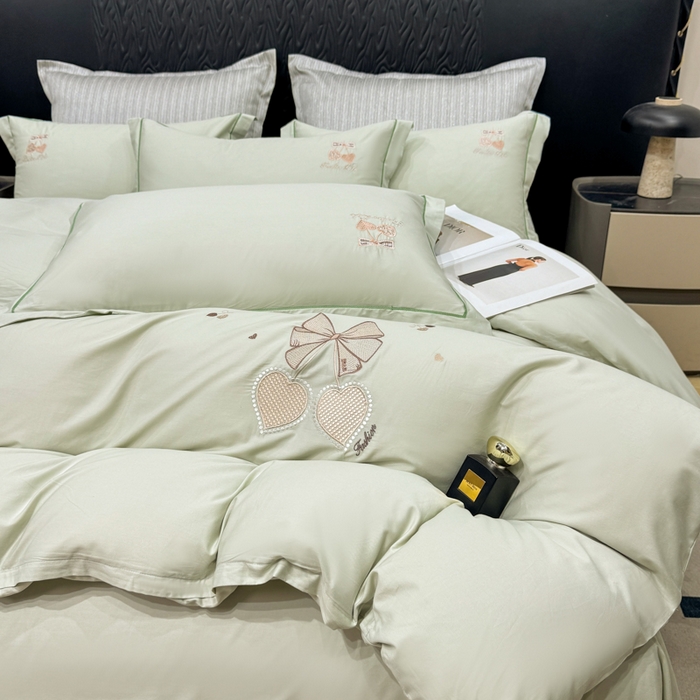91家纺网 家纺一手货源 找家纺 昊翔家纺 2026全棉纯棉刺绣花四件套40支长绒棉100% 棉礼盒包装 樱桃之恋-青柠绿