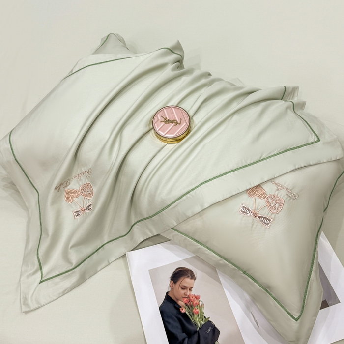 91家纺网 家纺一手货源 找家纺 昊翔家纺 2026全棉纯棉刺绣花四件套40支长绒棉100% 棉礼盒包装 樱桃之恋-青柠绿