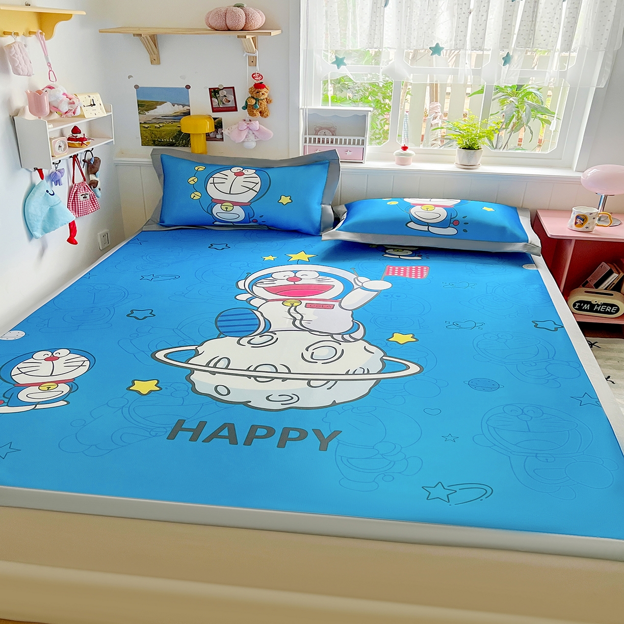 91家纺网 家纺一手货源 找家纺 KT猫直营店 2026新款数码卡通印花凉感冰丝软凉席席子 登月叮当蓝-席