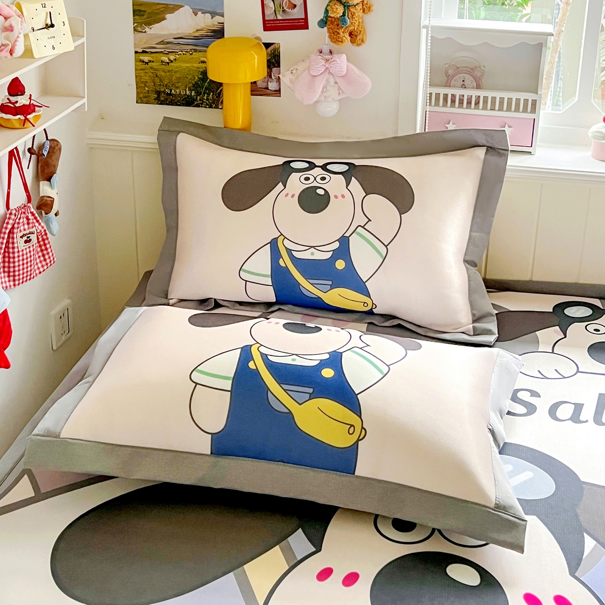 91家纺网 家纺一手货源 找家纺 KT猫直营店 2026新款数码卡通印花凉感冰丝软凉席席子 飞行汪-席