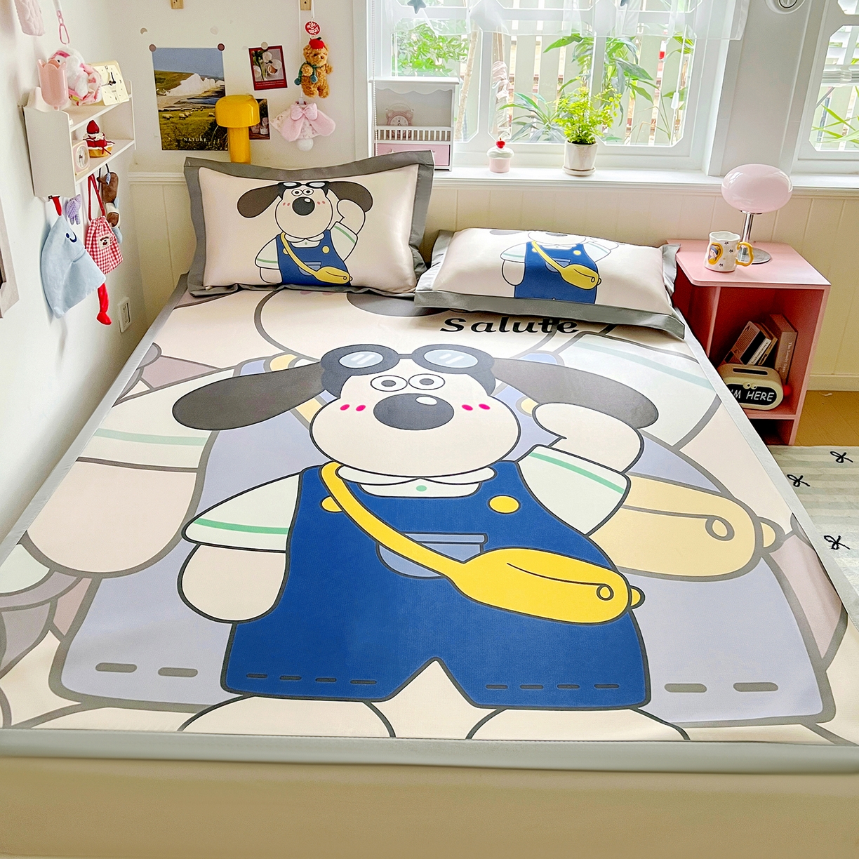 91家纺网 家纺一手货源 找家纺 KT猫直营店 2026新款数码卡通印花凉感冰丝软凉席席子 飞行汪-席