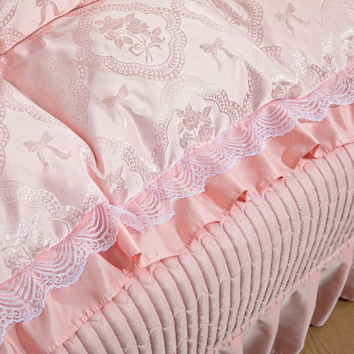 91家纺网 家纺一手货源 找家纺 畅畅家纺 2026新款春夏高档轻奢韩版提花花边床盖四件套水洗真丝冰丝套件 花边-粉色