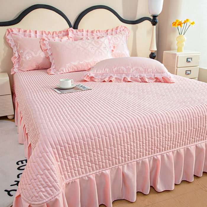 91家纺网 家纺一手货源 找家纺 畅畅家纺 2026新款春夏高档轻奢韩版提花花边床盖四件套水洗真丝冰丝套件 花边-粉色