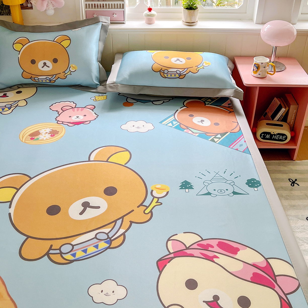 91家纺网 家纺一手货源 找家纺 KT猫直营店 2026新款数码卡通印花凉感冰丝软凉席席子 懒懒熊-席