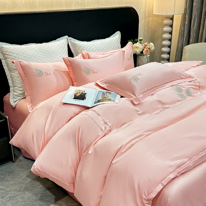 91家纺网 家纺一手货源 找家纺 昊翔家纺 2026全棉纯棉刺绣花四件套40支长绒棉100% 棉礼盒包装 醉清风-樱花玉