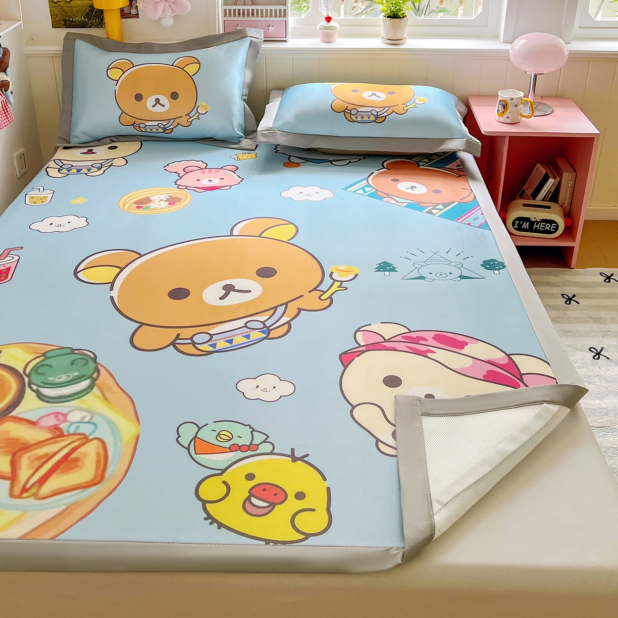 91家纺网 家纺一手货源 找家纺 KT猫直营店 2026新款数码卡通印花凉感冰丝软凉席席子 懒懒熊-席