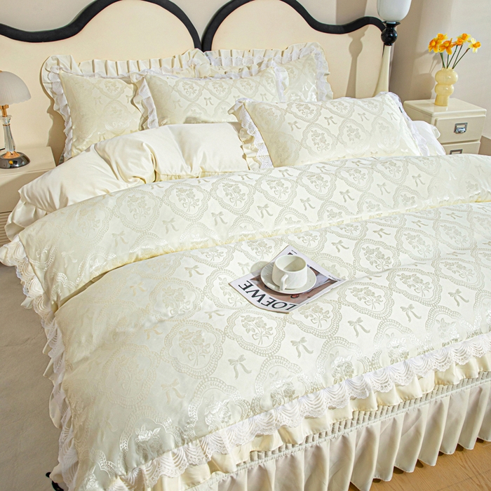 91家纺网 家纺一手货源 找家纺 畅畅家纺 2026新款春夏高档轻奢韩版提花花边床盖四件套水洗真丝冰丝套件 花边-米白色