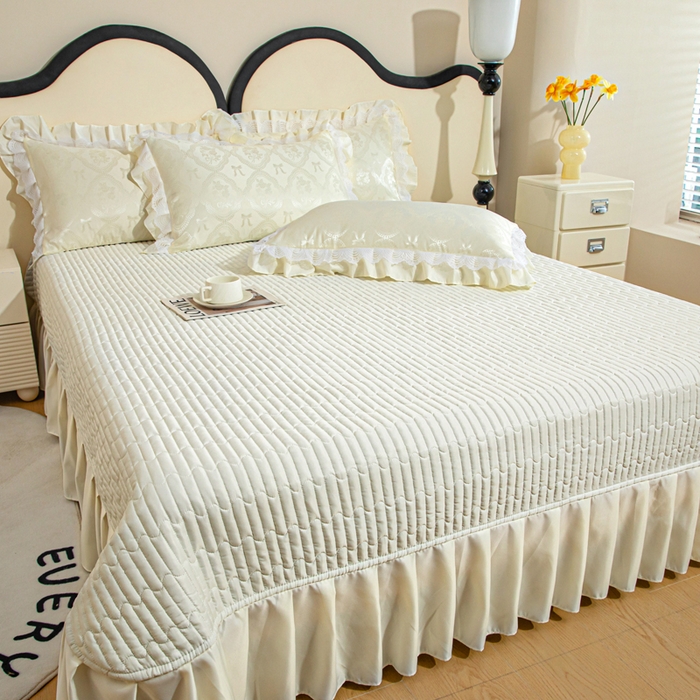 91家纺网 家纺一手货源 找家纺 畅畅家纺 2026新款春夏高档轻奢韩版提花花边床盖四件套水洗真丝冰丝套件 花边-米白色