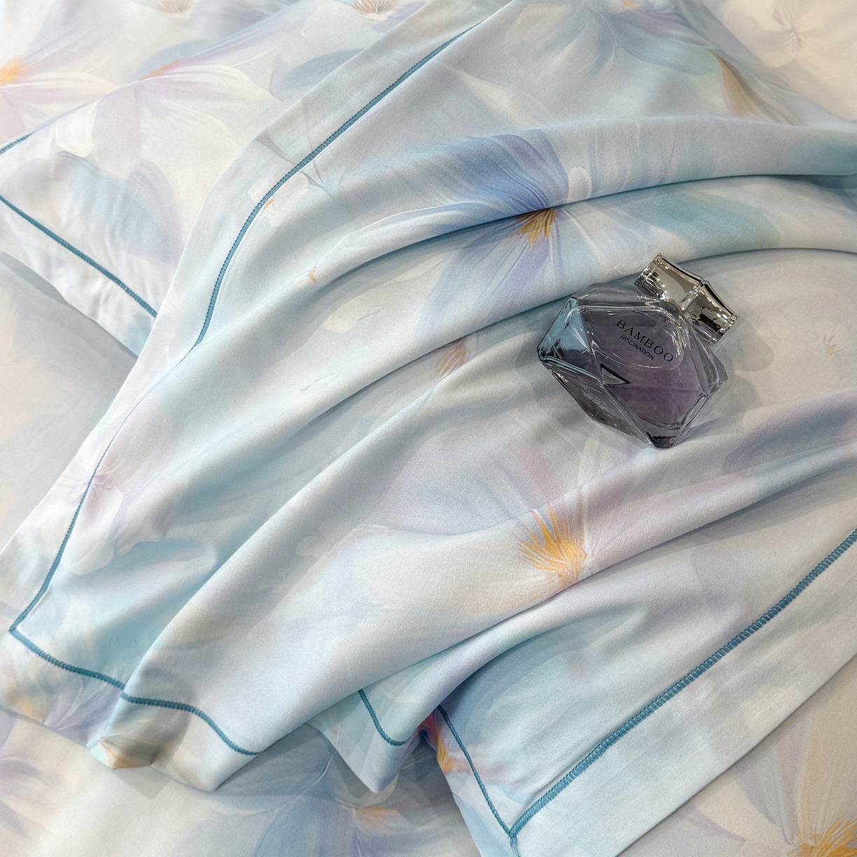 91家纺网 家纺一手货源 找家纺 喜四方 2026新款100%全棉60支长绒棉数码印花四件套（控价不低于180）心事花语-粉