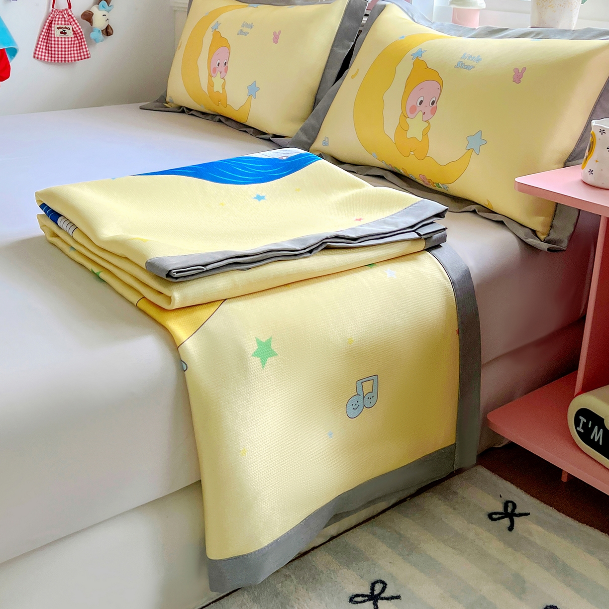 91家纺网 家纺一手货源 找家纺 KT猫直营店 2026新款数码卡通印花凉感冰丝软凉席席子 晚安小星-席