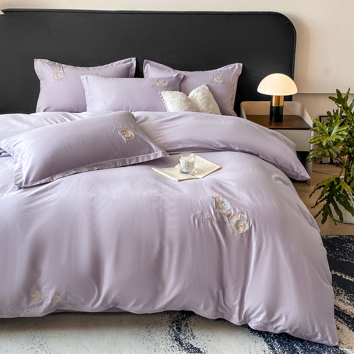 91家纺网 家纺一手货源 找家纺 昊翔家纺 2026全棉纯棉刺绣花四件套40支长绒棉100% 棉礼盒包装 澜韵-淡雅紫