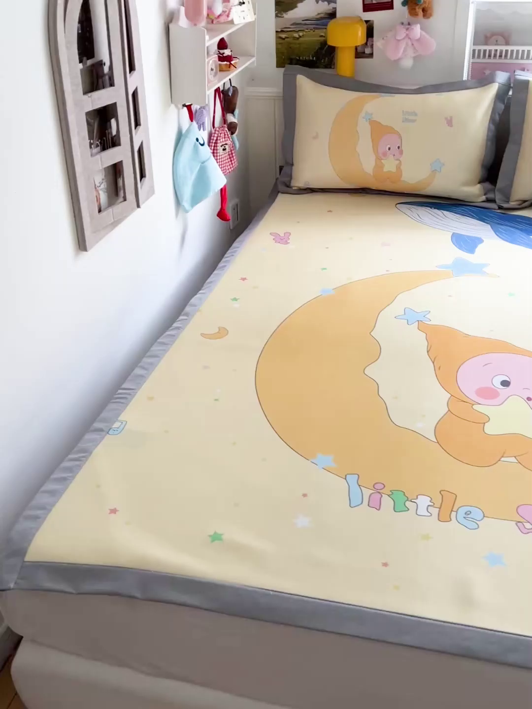 91家纺网 家纺一手货源 找家纺 KT猫直营店 2026新款数码卡通印花凉感冰丝软凉席席子 晚安小星-席