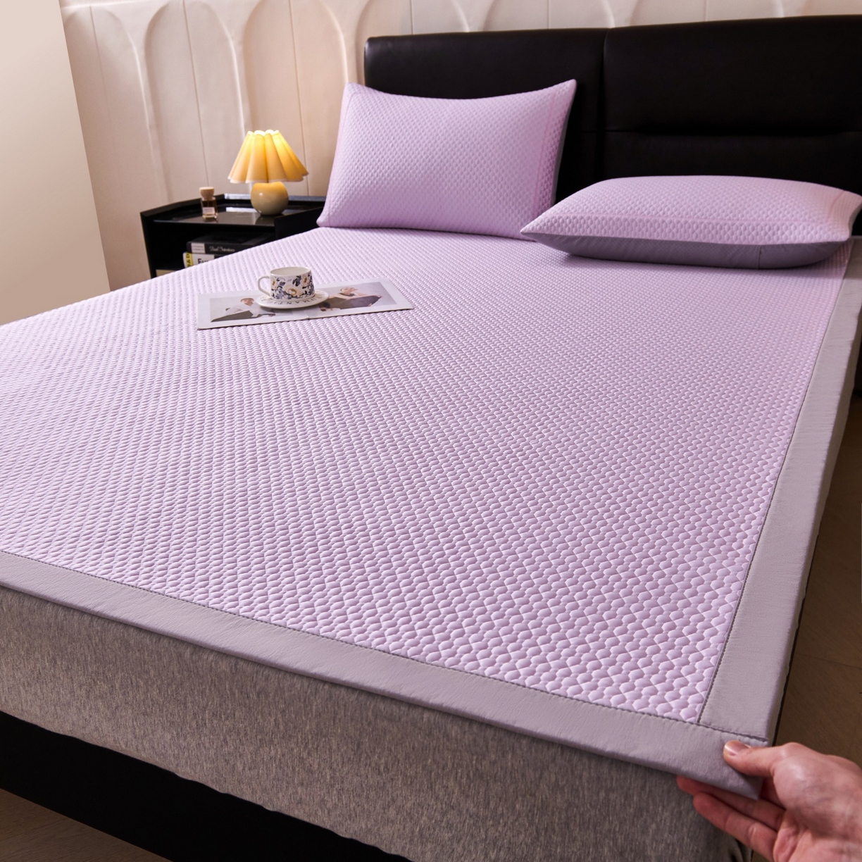 91家纺网 家纺一手货源 找家纺 席之家 2026新款PE中分子凉席三件套纯色平铺豆豆席-四叶草 四叶草-优雅紫