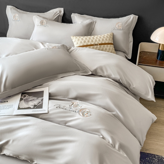 91家纺网 家纺一手货源 找家纺 昊翔家纺 2026全棉纯棉刺绣花四件套40支长绒棉100% 棉礼盒包装 澜韵-银灰