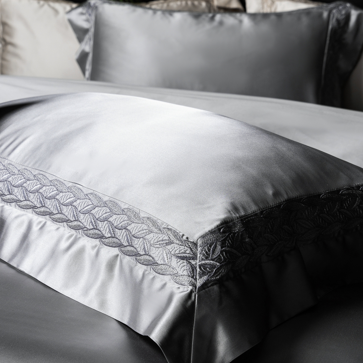 91家纺网 家纺一手货源 找家纺 馨蕊家居 2026春夏新款款100s全棉纯棉高精密四件套-米娅 米娅-高级灰