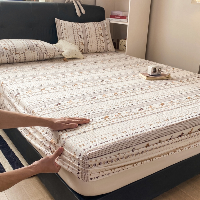 91家纺网 家纺一手货源 找家纺 赛琳 2026新款泡芙纱床笠系列单床笠床笠单件（有买家秀） 栗色木马纹