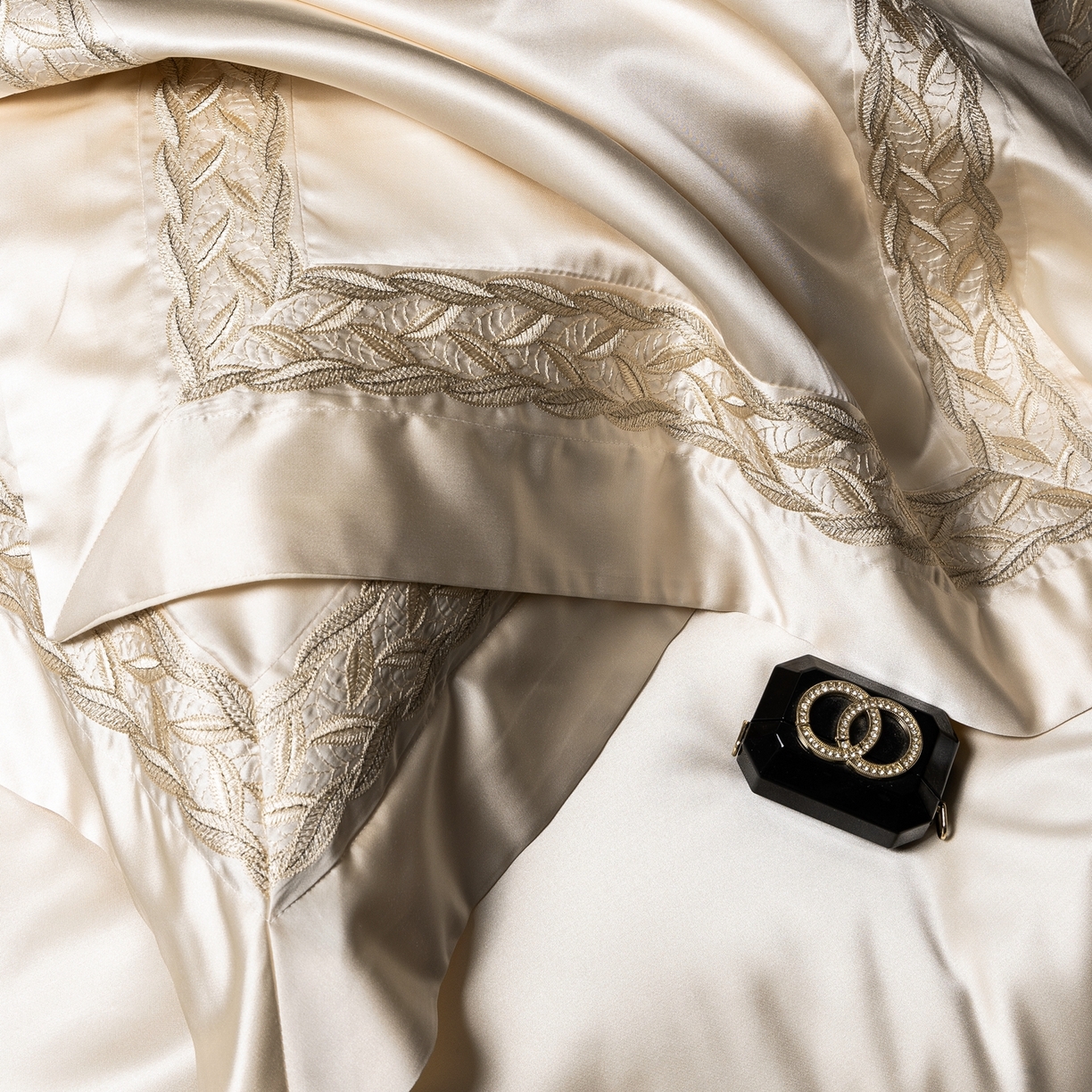 91家纺网 家纺一手货源 找家纺 馨蕊家居 2026春夏新款款100s全棉纯棉高精密四件套-米娅 米娅-奶咖