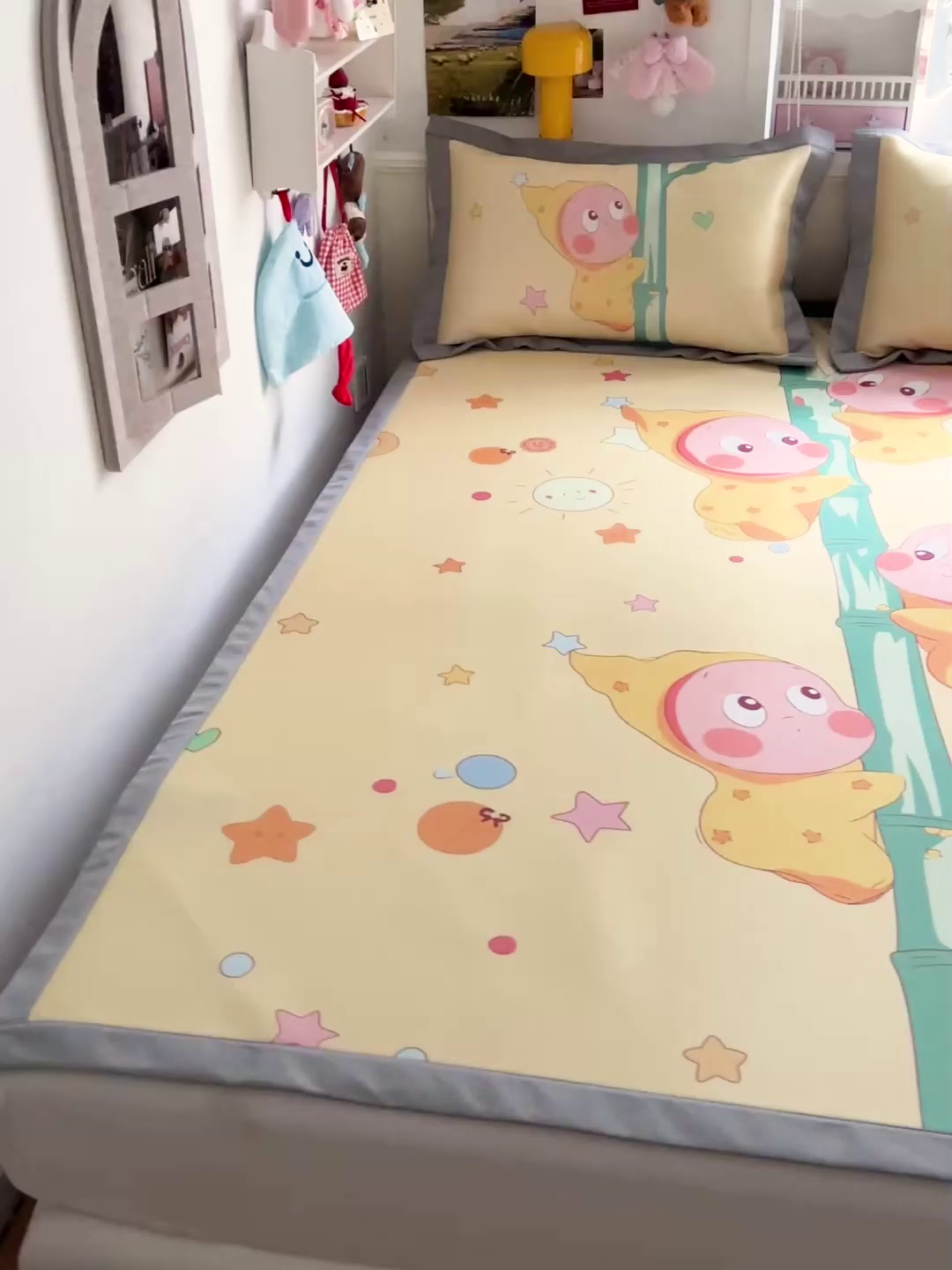 91家纺网 家纺一手货源 找家纺 KT猫直营店 2026新款数码卡通印花凉感冰丝软凉席席子 星芽芽-席