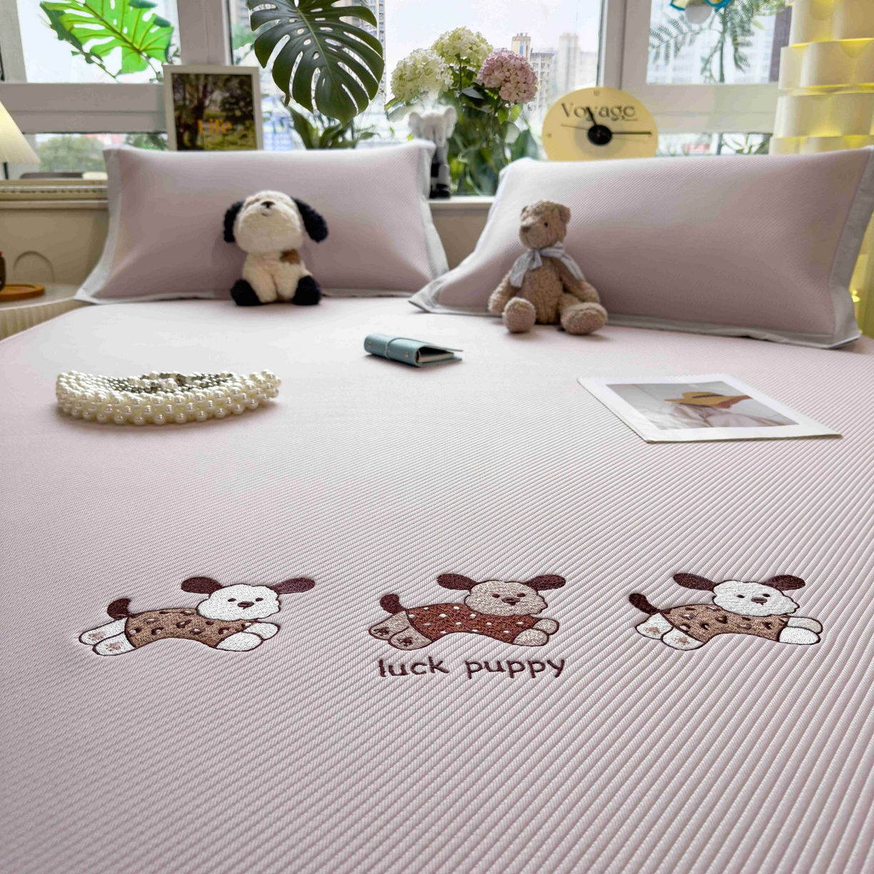 91家纺网 家纺一手货源 找家纺 孩子王家纺 2026春夏新款可机洗冰豆豆冰丝席凉席席子a类母婴级婴儿可用凉感值过0.21 趴趴狗 床单款