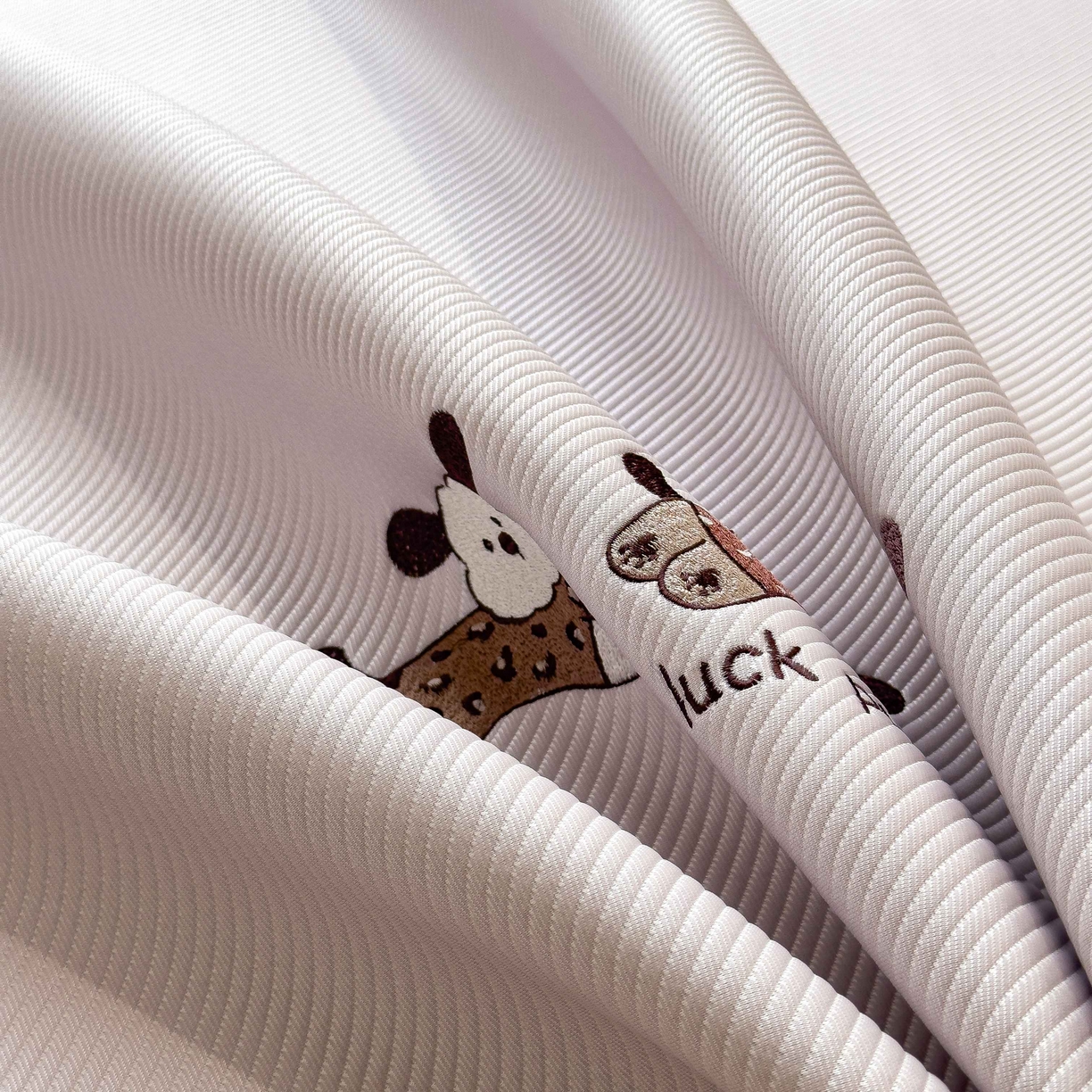 91家纺网 家纺一手货源 找家纺 孩子王家纺 2026春夏新款可机洗冰豆豆冰丝席凉席席子a类母婴级婴儿可用凉感值过0.21 趴趴狗 床单款