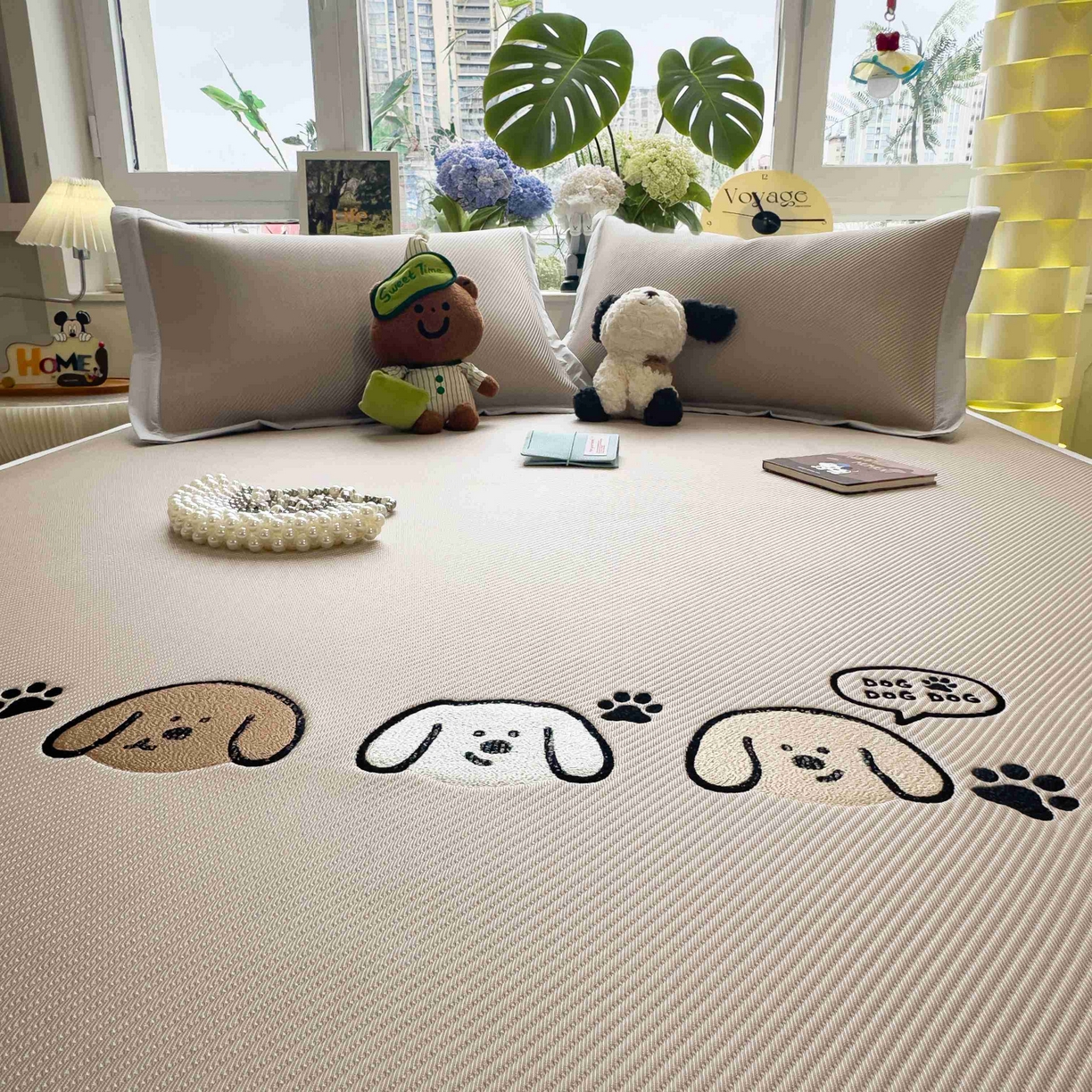 91家纺网 家纺一手货源 找家纺 孩子王家纺 2026春夏新款可机洗冰豆豆冰丝席凉席席子a类母婴级婴儿可用凉感值过0.21 汪汪线条狗 床单款