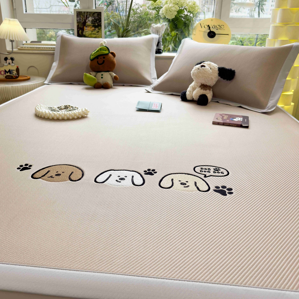 91家纺网 家纺一手货源 找家纺 孩子王家纺 2026春夏新款可机洗冰豆豆冰丝席凉席席子a类母婴级婴儿可用凉感值过0.21 汪汪线条狗 床单款