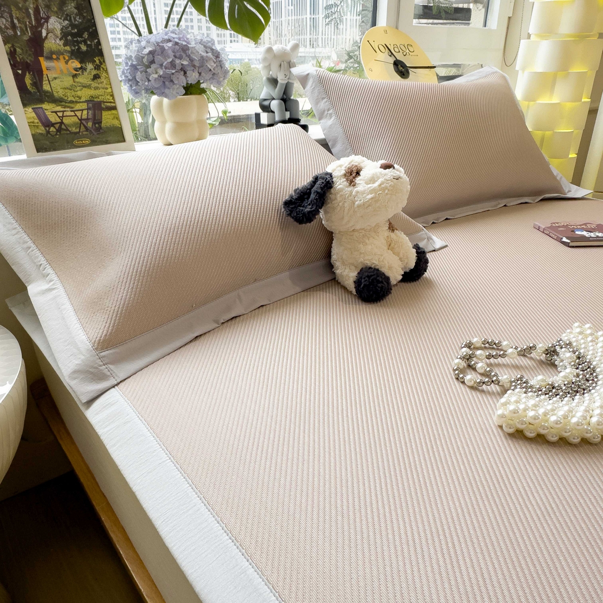 91家纺网 家纺一手货源 找家纺 孩子王家纺 2026春夏新款可机洗冰豆豆冰丝席凉席席子a类母婴级婴儿可用凉感值过0.21 汪汪线条狗 床单款