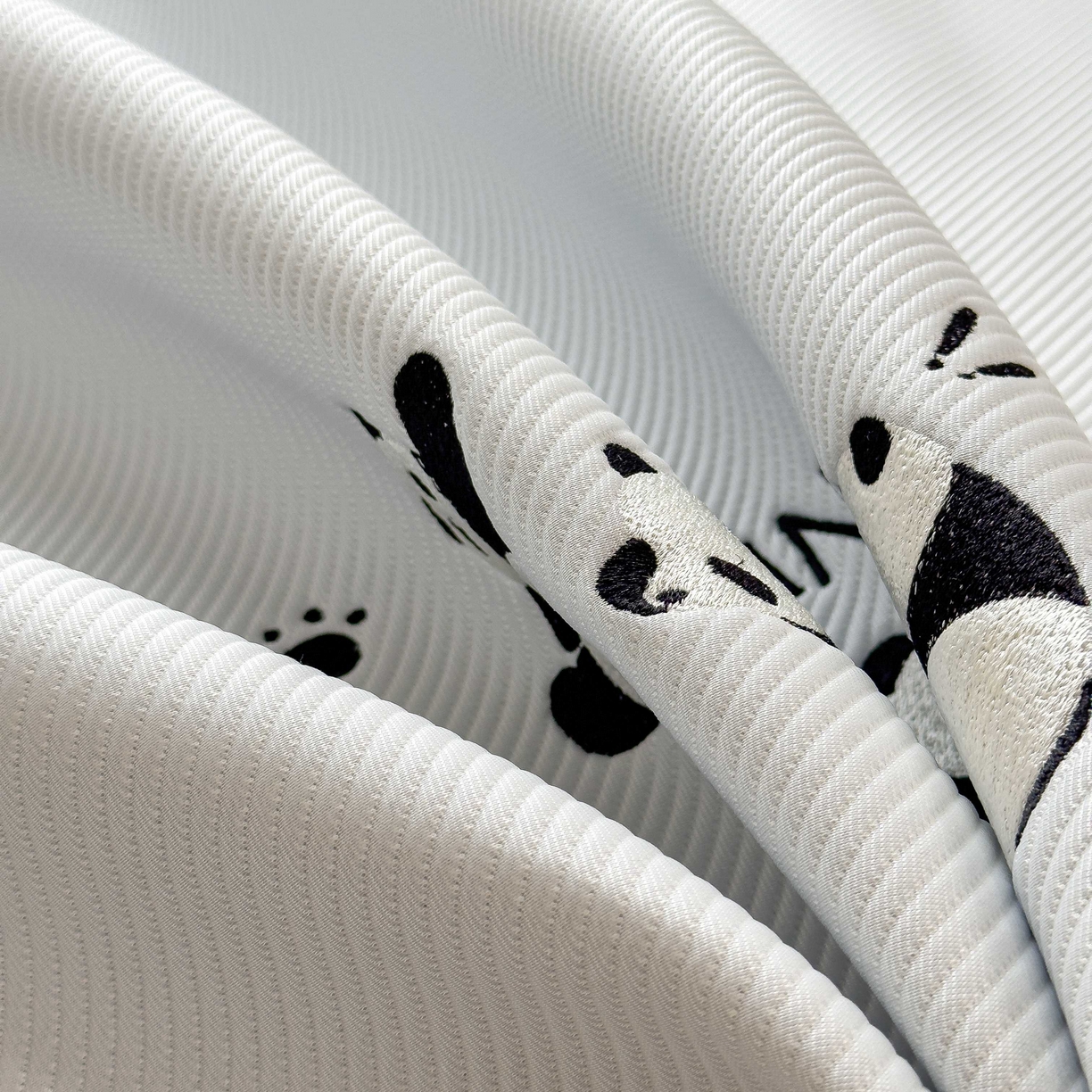 91家纺网 家纺一手货源 找家纺 孩子王家纺 2026春夏新款可机洗冰豆豆冰丝席凉席席子a类母婴级婴儿可用凉感值过0.21 熊猫团子 床单款