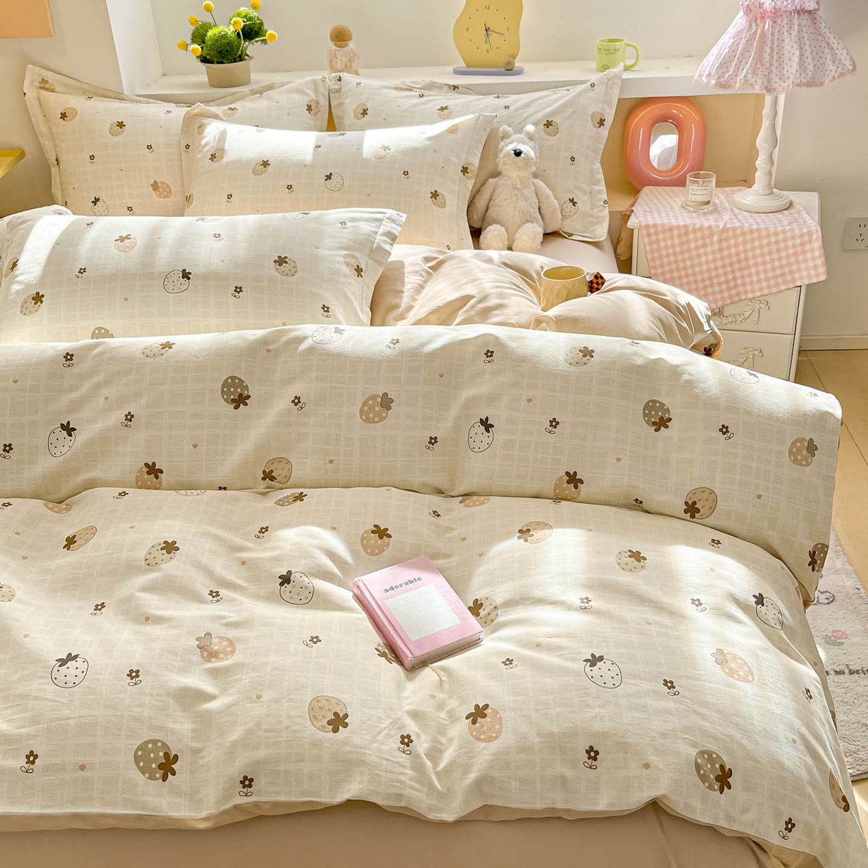 91家纺网 家纺一手货源 找家纺 涵宸家纺 2026新款全棉印花小清新四件套 花花草原