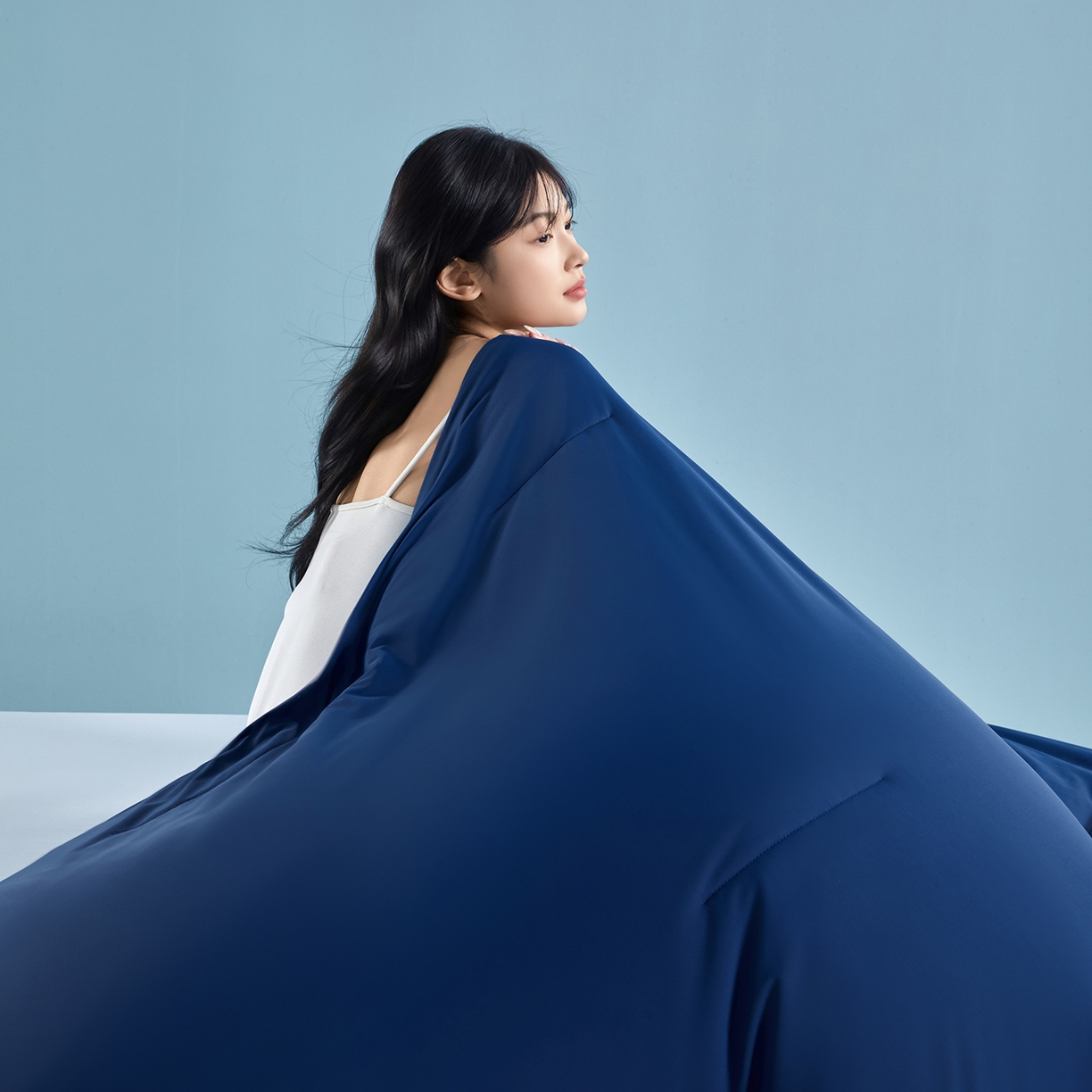 91家纺网 家纺一手货源 找家纺 龙图家纺 2026新款星球睡眠夏凉被被子被芯 深睡蓝