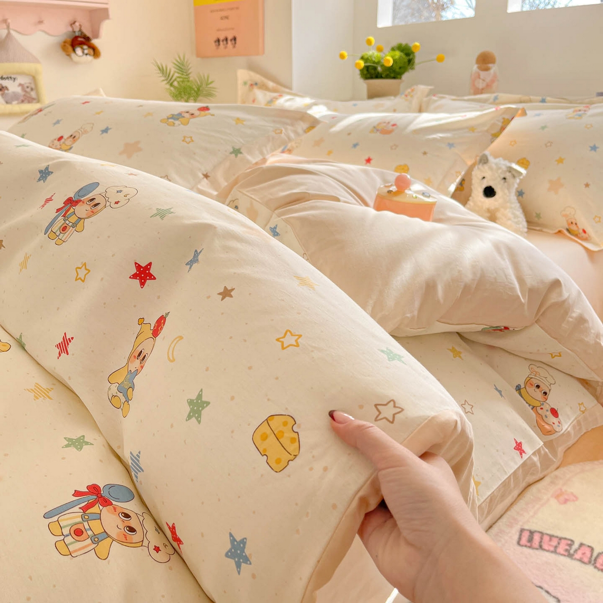 91家纺网 家纺一手货源 找家纺 涵宸家纺 2026新款全棉印花小清新四件套 快乐小星