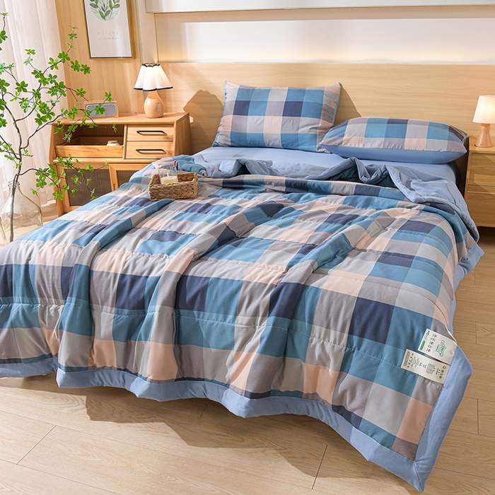 91家纺网 家纺一手货源 找家纺 欧朵家纺 2026春夏新款水洗棉新疆棉花被夏凉被空调被 云彩-蓝