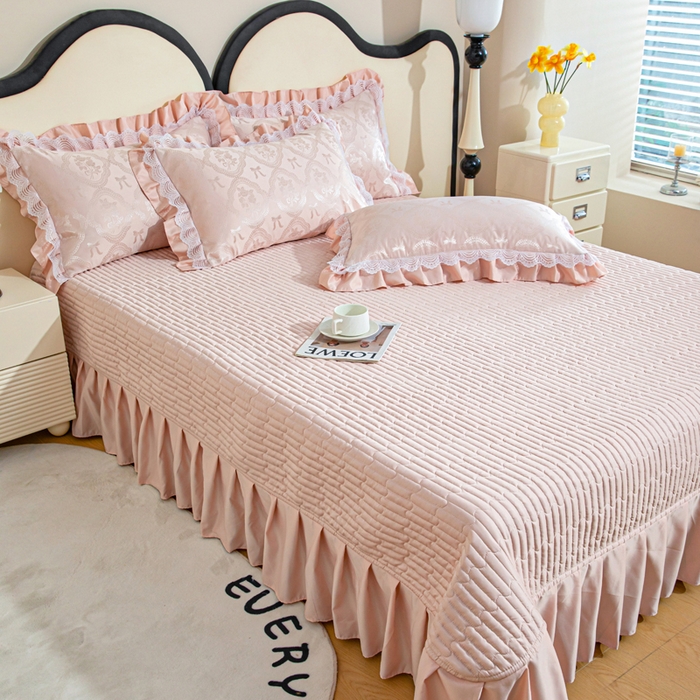 91家纺网 家纺一手货源 找家纺 畅畅家纺 2026新款春夏高档轻奢韩版提花花边床盖四件套水洗真丝冰丝套件 花边-浅玉