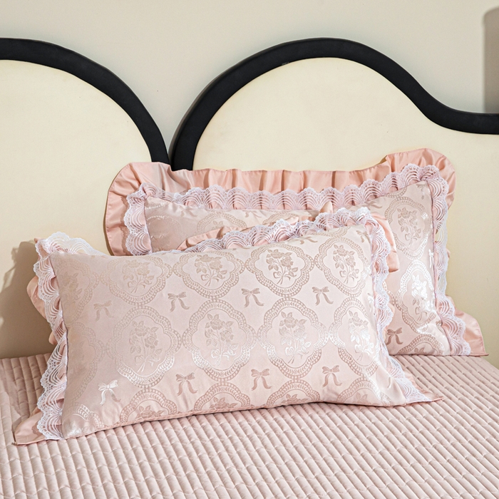 91家纺网 家纺一手货源 找家纺 畅畅家纺 2026新款春夏高档轻奢韩版提花花边床盖四件套水洗真丝冰丝套件 花边-浅玉