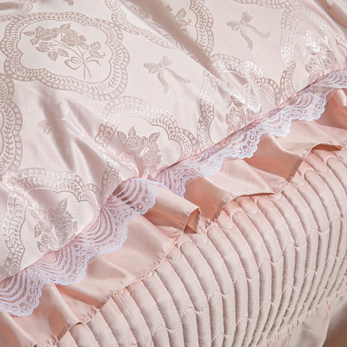 91家纺网 家纺一手货源 找家纺 畅畅家纺 2026新款春夏高档轻奢韩版提花花边床盖四件套水洗真丝冰丝套件 花边-浅玉