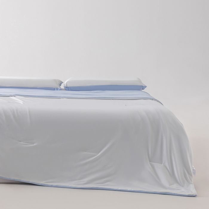 91家纺网 家纺一手货源 找家纺 迪梵家纺 2026春夏新款星级酒店同款深睡控温被Pro3.0夏被空调被冰丝夏凉被 青空灰