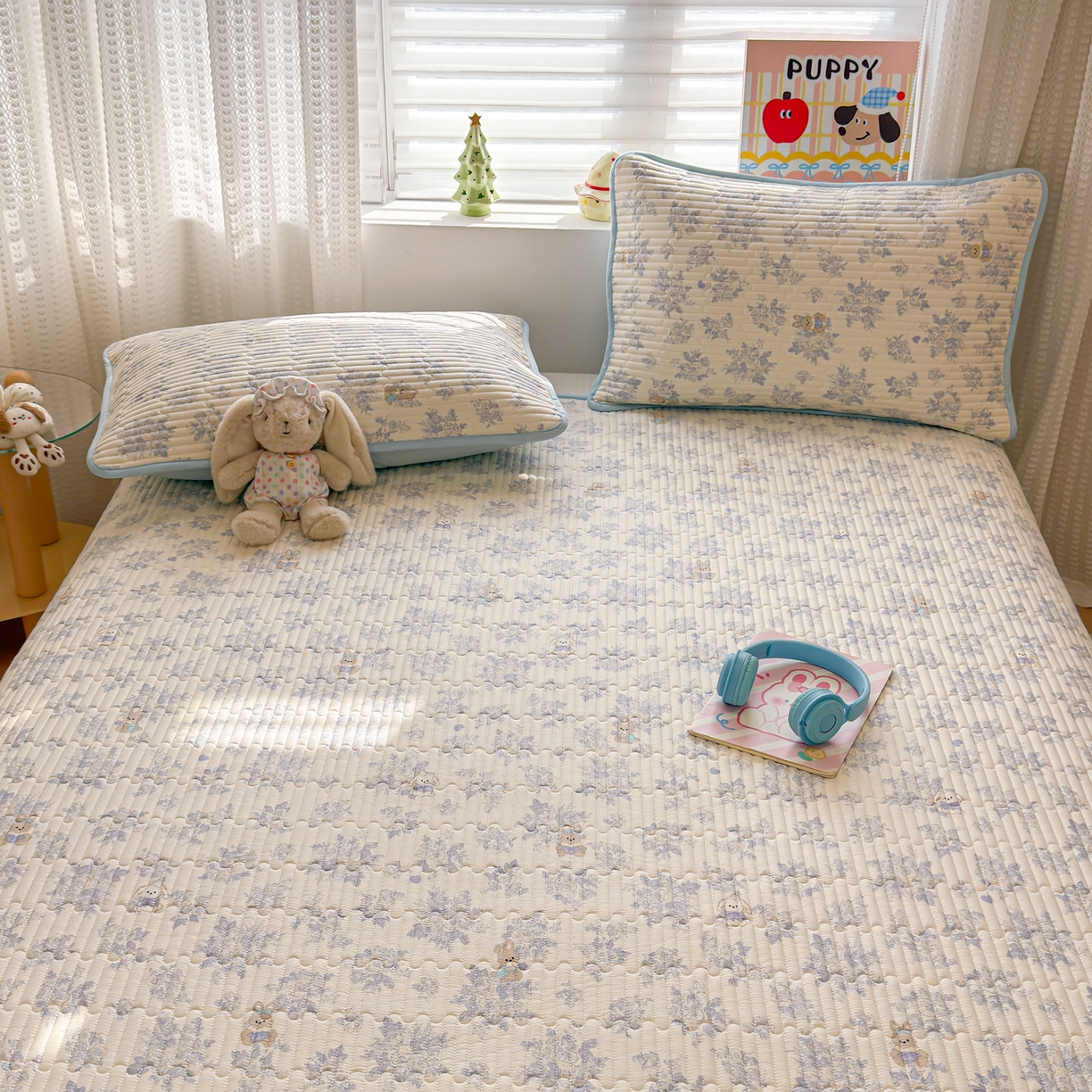 91家纺网 家纺一手货源 找家纺 雅萱家纺 2026新款森系全棉夹棉印花床盖 晨雾碎花