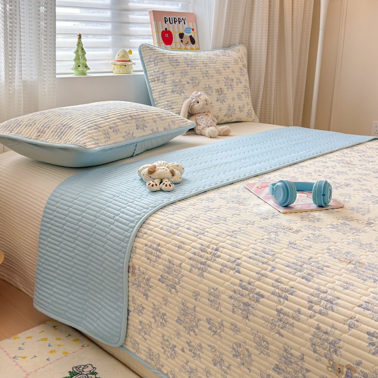 91家纺网 家纺一手货源 找家纺 雅萱家纺 2026新款森系全棉夹棉印花床盖 晨雾碎花