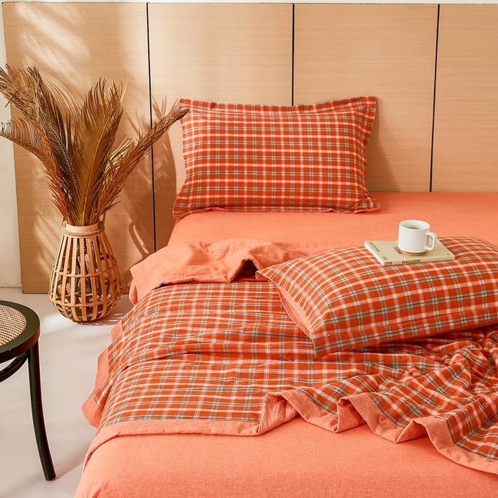 91家纺网 家纺一手货源 找家纺 81号家纺 2026新款全棉纯棉色织棉花夏被夏凉被空调被 橙红格