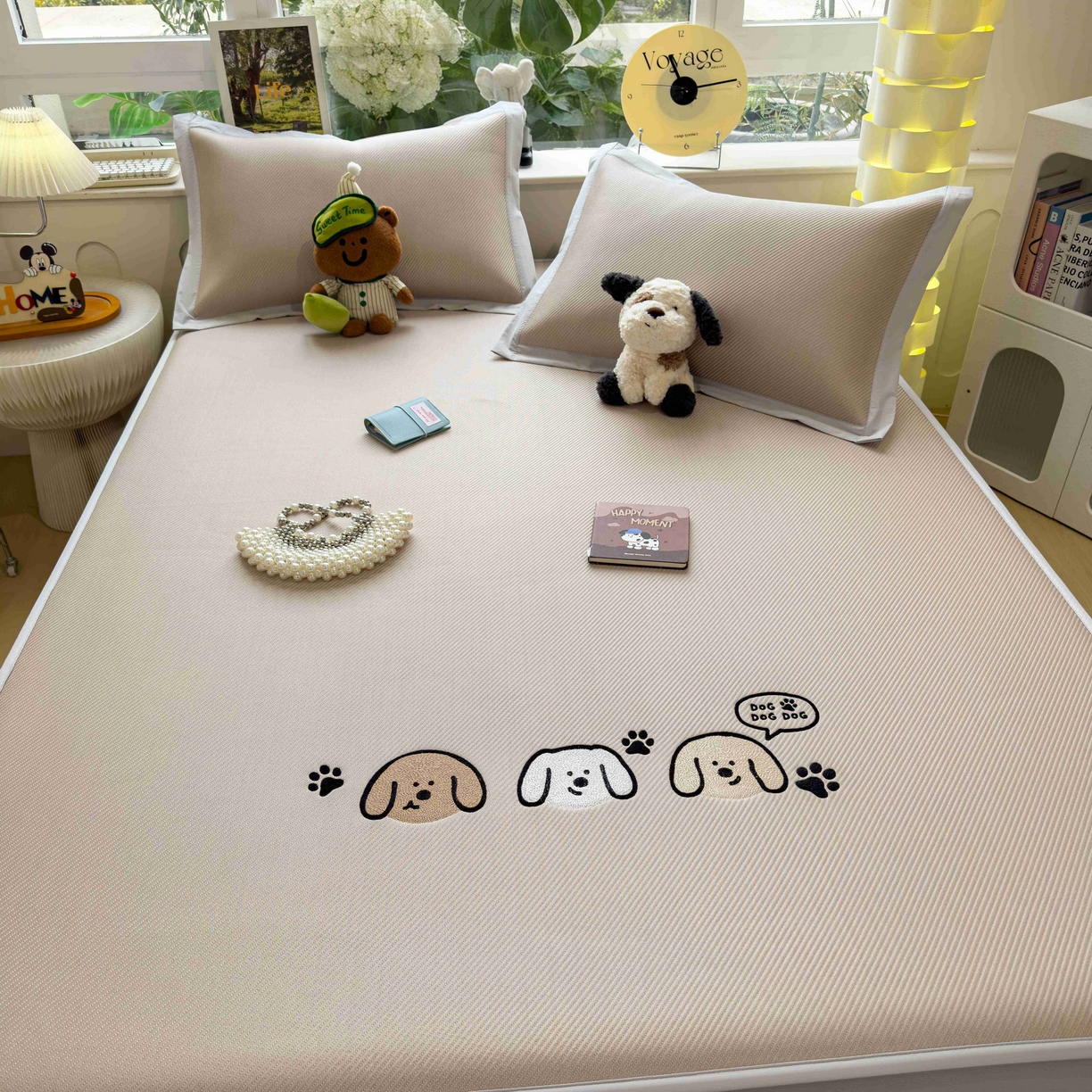 91家纺网 家纺一手货源 找家纺 孩子王家纺 2026春夏新款可机洗冰豆豆冰丝席凉席席子a类母婴级婴儿可用凉感值过0.21 汪汪线条狗 床笠款