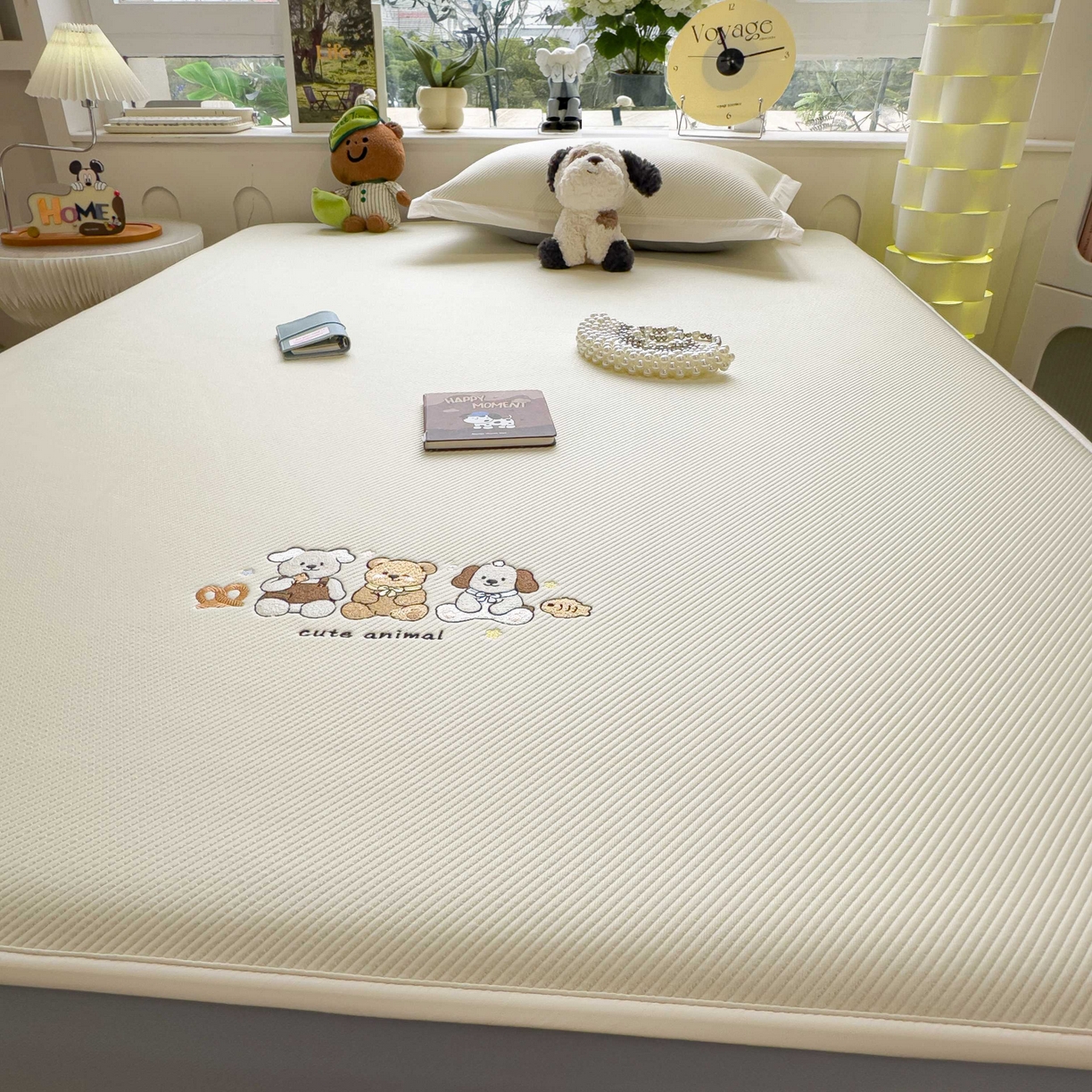 91家纺网 家纺一手货源 找家纺 孩子王家纺 2026春夏新款可机洗冰豆豆冰丝席凉席席子a类母婴级婴儿可用凉感值过0.21 小友聚会 床笠款