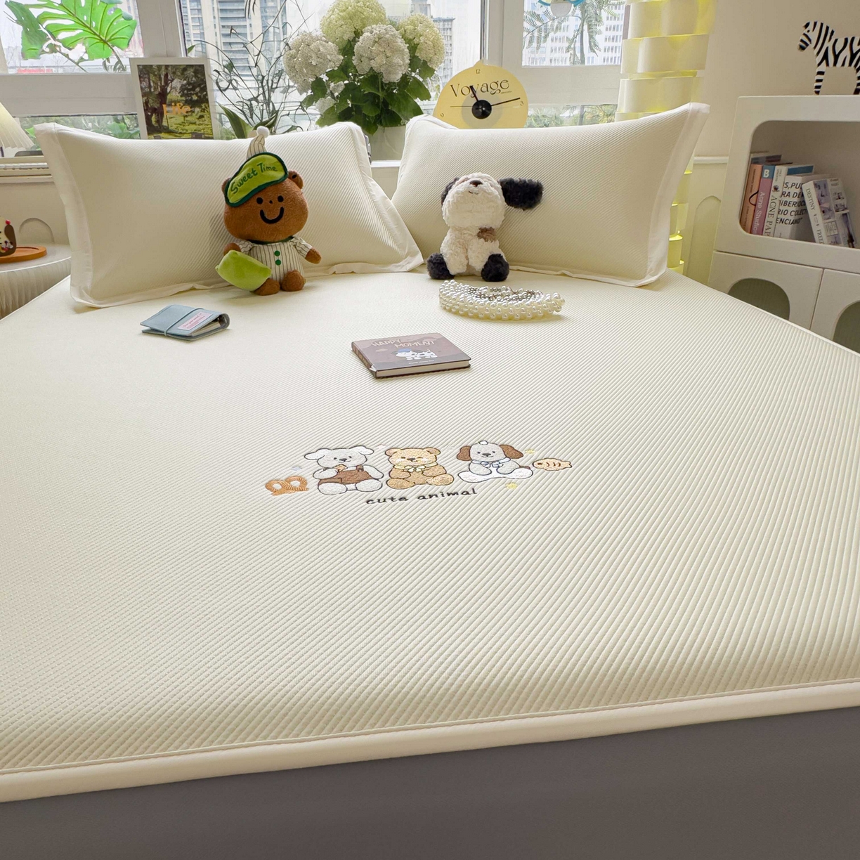 91家纺网 家纺一手货源 找家纺 孩子王家纺 2026春夏新款可机洗冰豆豆冰丝席凉席席子a类母婴级婴儿可用凉感值过0.21 小友聚会 床笠款