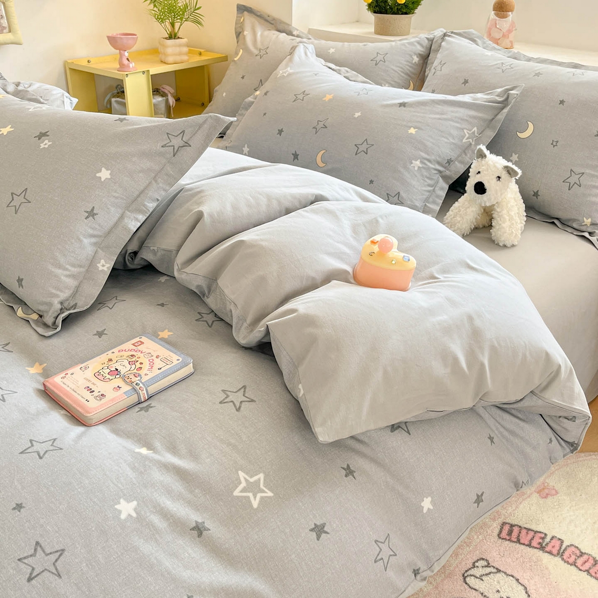 91家纺网 家纺一手货源 找家纺 涵宸家纺 2026新款全棉印花小清新四件套 暮洛星