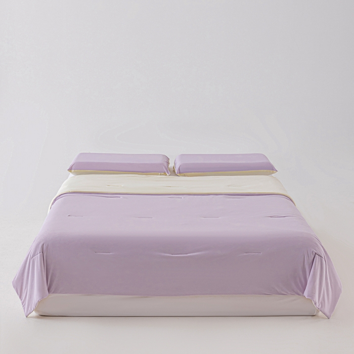 91家纺网 家纺一手货源 找家纺 迪梵家纺 2026春夏新款星级酒店同款深睡控温被Pro3.0夏被空调被冰丝夏凉被 雾凇紫粉