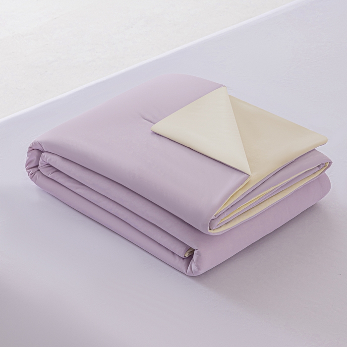 91家纺网 家纺一手货源 找家纺 迪梵家纺 2026春夏新款星级酒店同款深睡控温被Pro3.0夏被空调被冰丝夏凉被 雾凇紫粉