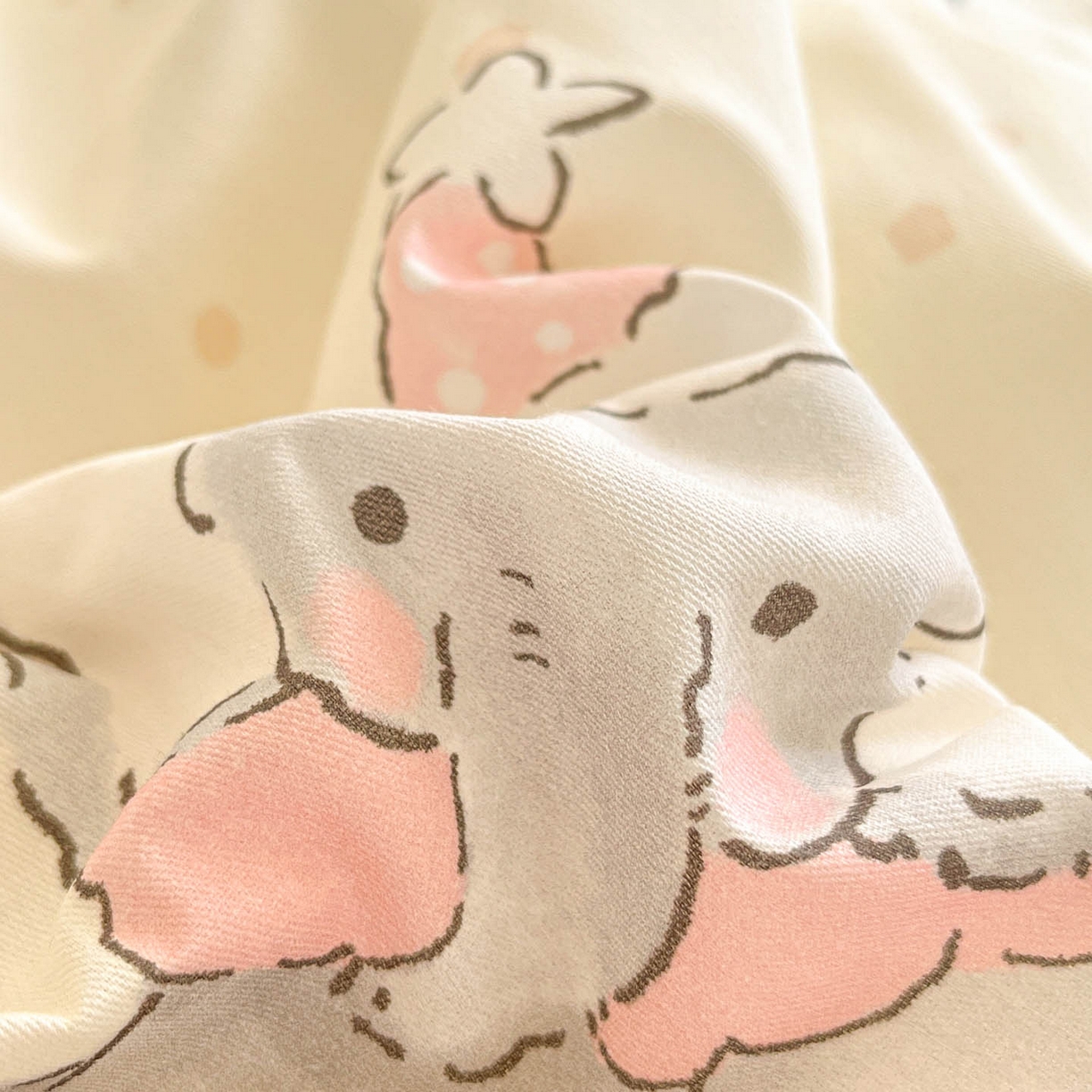 91家纺网 家纺一手货源 找家纺 涵宸家纺 2026新款全棉印花小清新四件套 奶芙小狗