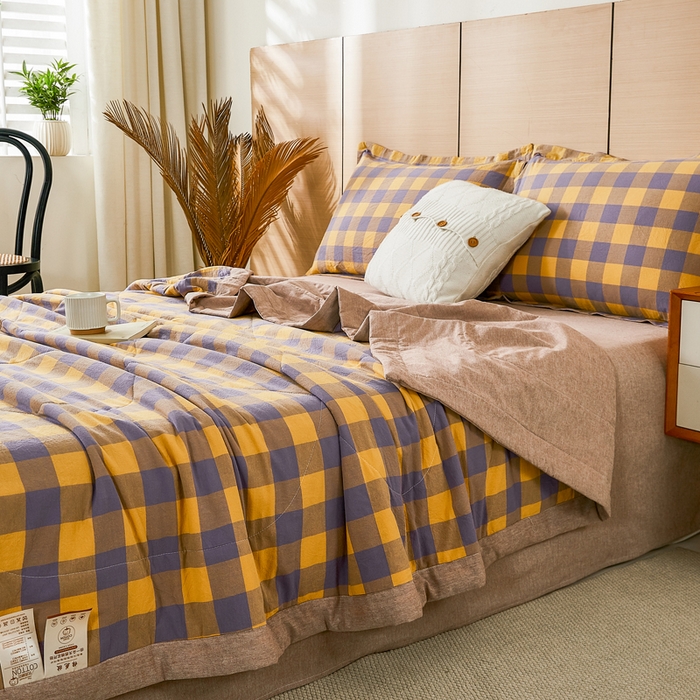 91家纺网 家纺一手货源 找家纺 81号家纺 2026新款全棉纯棉色织棉花夏被夏凉被空调被 姜黄紫格