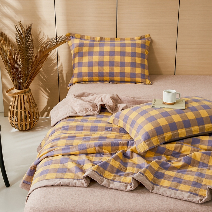 91家纺网 家纺一手货源 找家纺 81号家纺 2026新款全棉纯棉色织棉花夏被夏凉被空调被 姜黄紫格