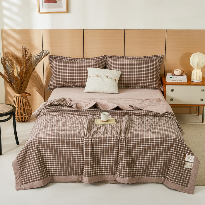 91家纺网 家纺一手货源 找家纺 81号家纺 2026新款全棉纯棉色织棉花夏被夏凉被空调被 咖小格