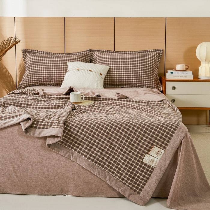 91家纺网 家纺一手货源 找家纺 81号家纺 2026新款全棉纯棉色织棉花夏被夏凉被空调被 咖小格